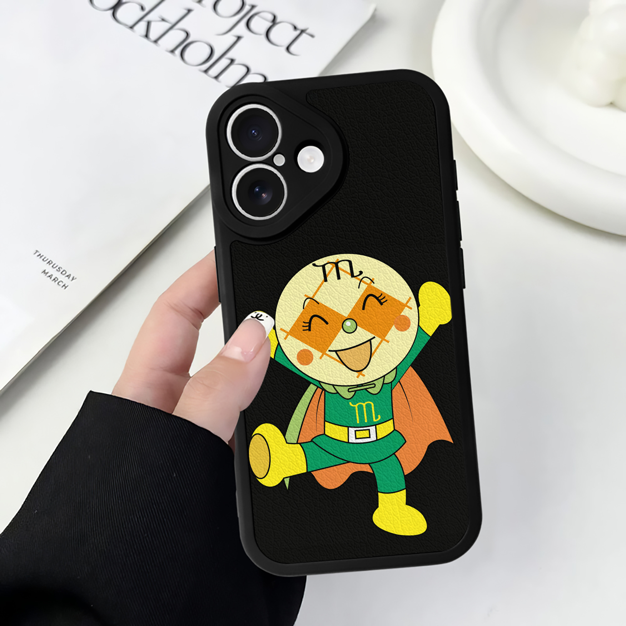 （画像用） アンパンマン Anpanman 【iPhone 16シリーズ対応】シリコンスマホケース（レザー調） 材質：シリコン